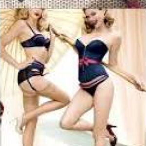 Agent Provocateur Talma Bra Brief Set 36 D & Large. Blue Pink Polka Dots